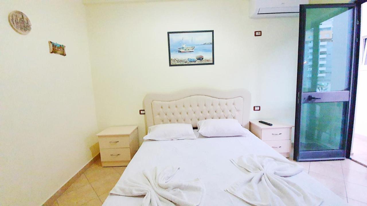 Vila Vera Durres Luaran gambar
