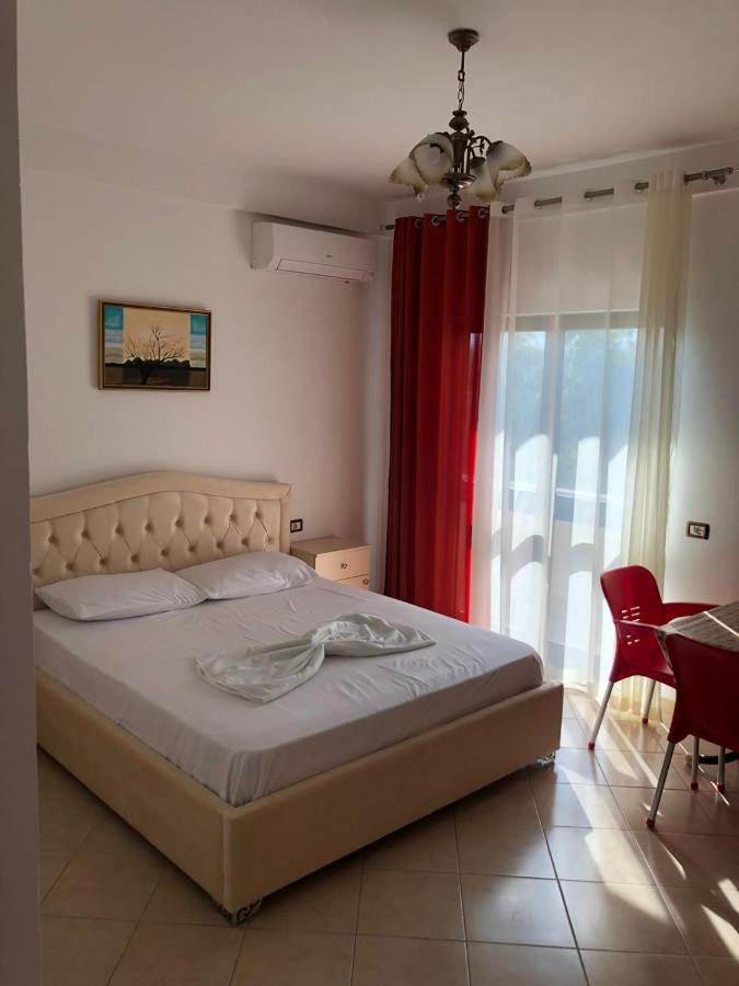 Vila Vera Durres Luaran gambar