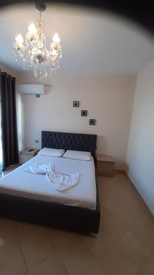 Vila Vera Durres Luaran gambar