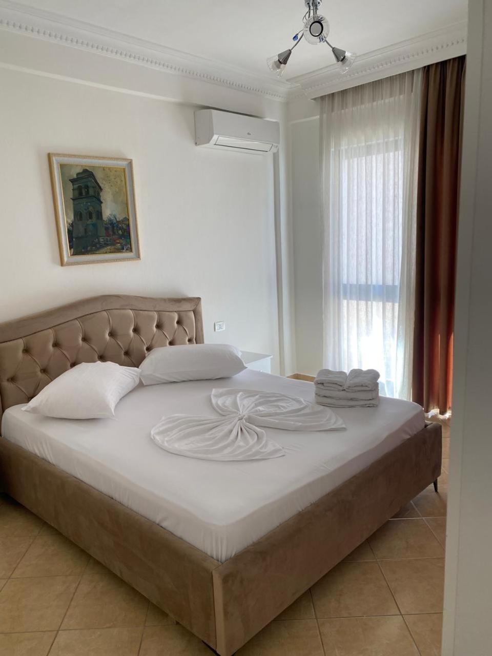 Vila Vera Durres Luaran gambar